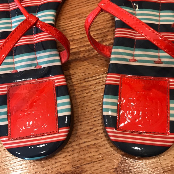 EUC Tory Burch sandal - Picture 4 of 5